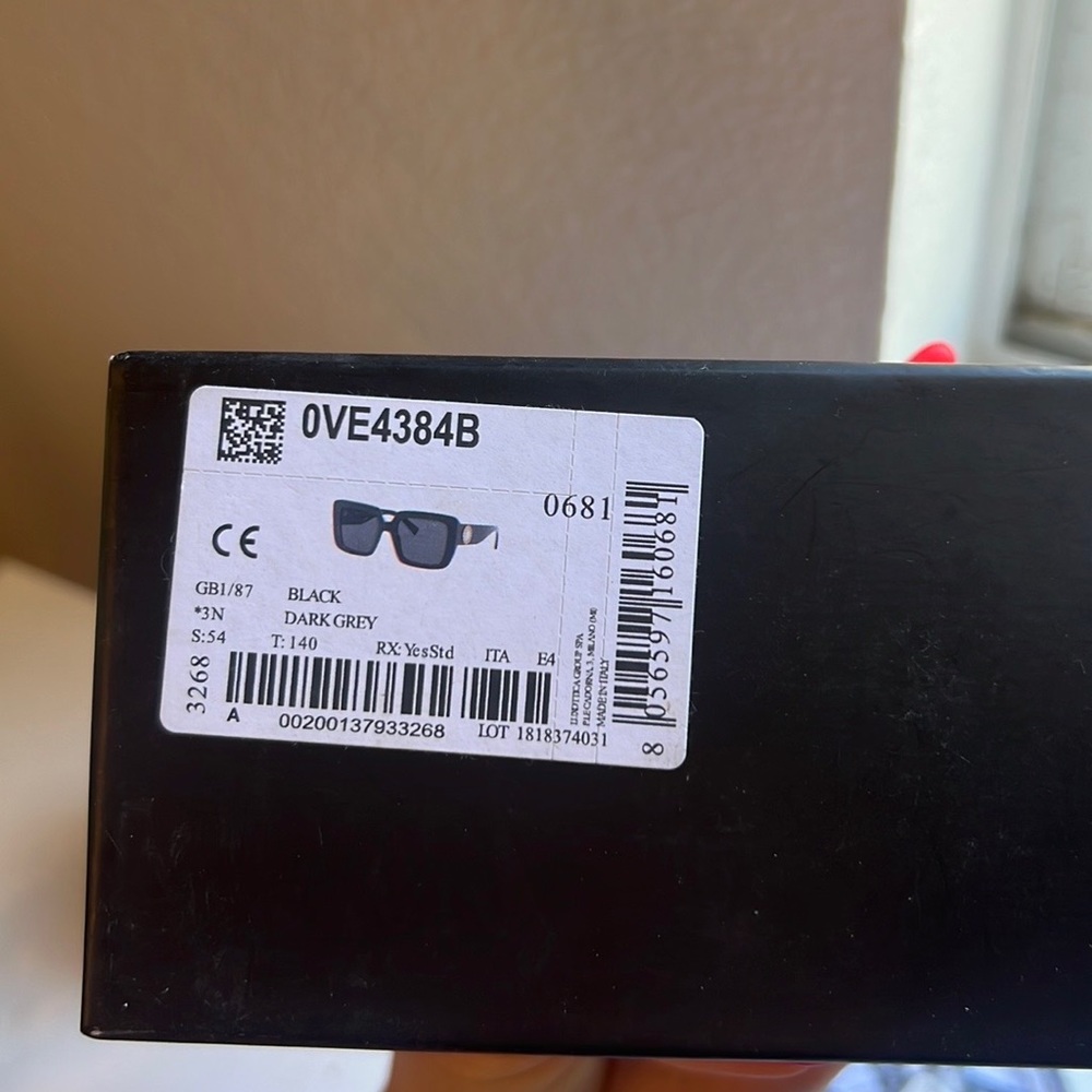Versace sunglasses black 0VE4384B - Picture 9 of 12
